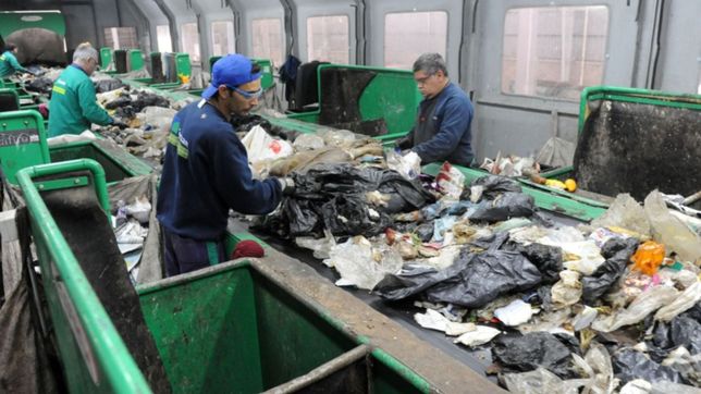 ¿como fue el accidente en el que murio un trabajador de la ceamse en ensenada?