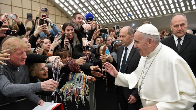 el gobierno decreto siete dias de duelo por la muerte del papa francisco