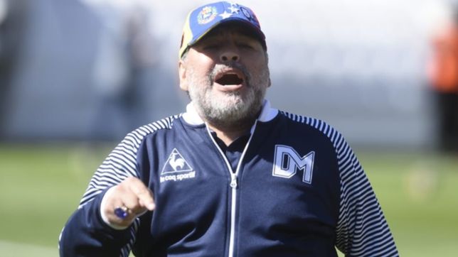 maradona volvio a cargar contra la gata fernandez: donde lo veo lo peleo, y es amigo de veron