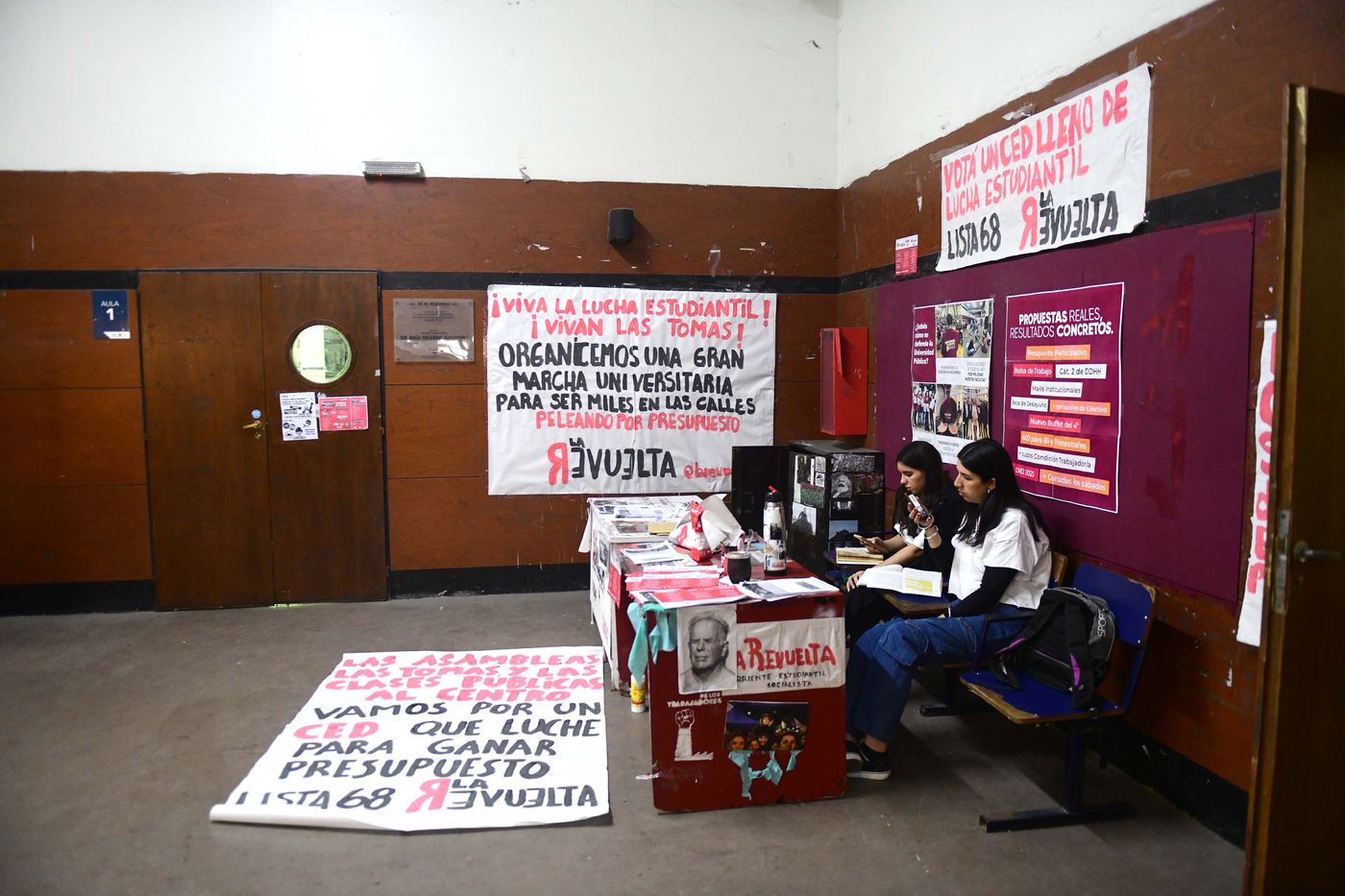 Elecciones UNLP Facultad de Ciencias Económicas (5).JPG