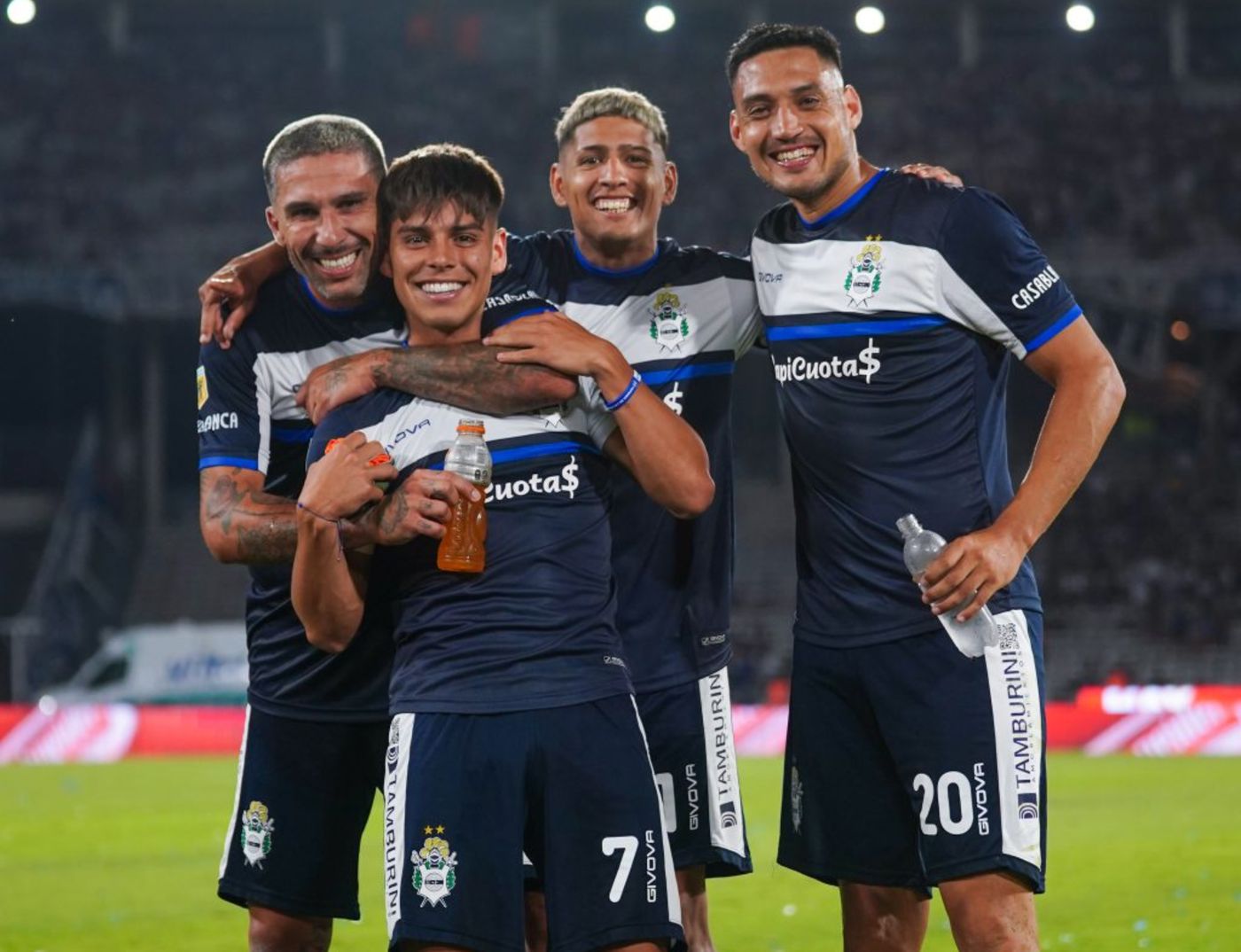 Talleres Gimnasia Festejo.jpg