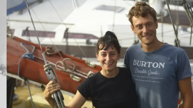 una pareja de la plata abandono su vida en tierra y desde hace mas de un ano navega por el mundo en velero