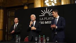 alak puso en funciones a lipovetzky y amplio su gabinete pensando en 2027 alak puso en funciones a lipovetzky y amplio su gabinete pensando en 2027