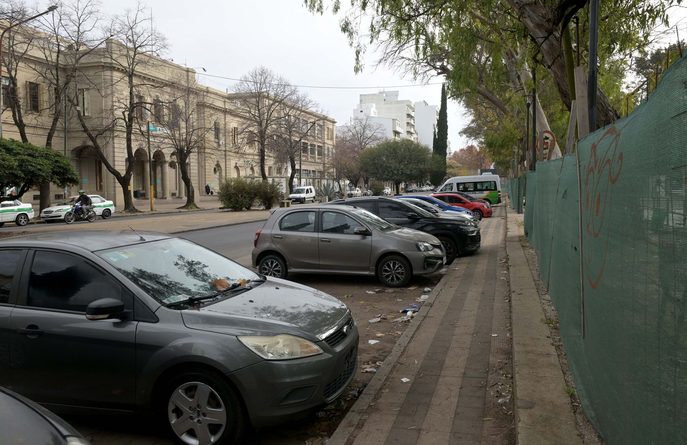 La dársena que existe actualmente frente al Hospital de Niños se mantendrá, pero la calle tendrá una sola mano