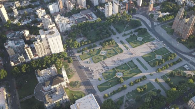 los deseos y esperanzas de los politicos platenses en el 138° aniversario de la plata