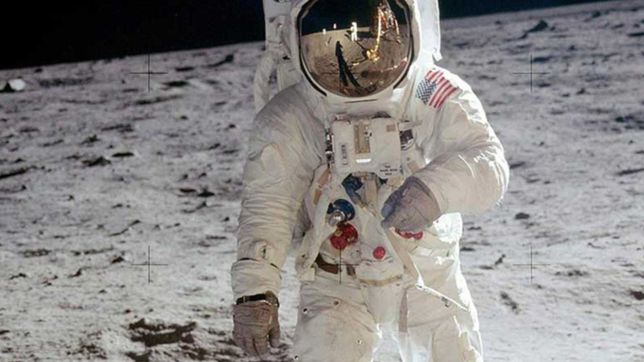 un argentino de la nasa llega este viernes al planetario a 50 anos de la llegada a la luna