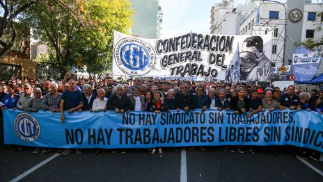La CGT convocó a una movilización a Plaza de Mayo en la previa del Día del Trabajador La CGT convocó a una movilización a Plaza de Mayo en la previa del Día del Trabajador
