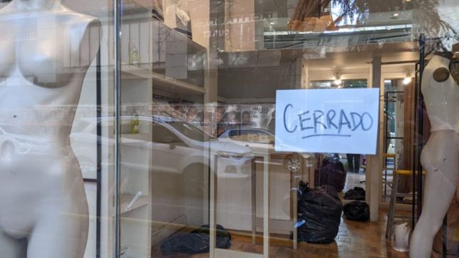 le robaron todo y cerro: el drama de la tienda saqueada en pleno centro de la plata