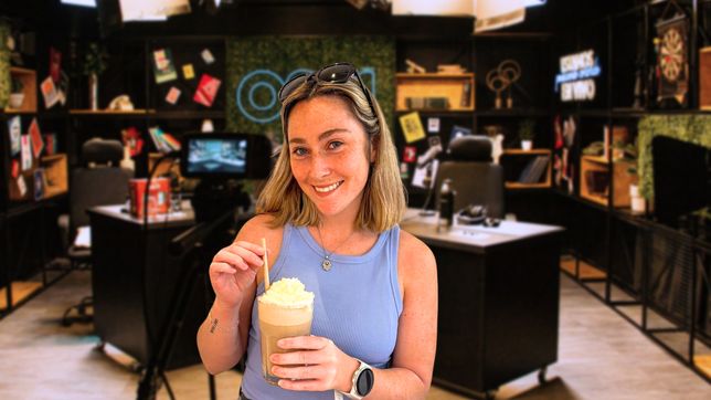 la influencer que es furor en las redes y muestra donde salir a comer en la plata