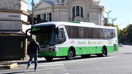 los micros a capital federal volvieron a subir y los boletos se acercan cada vez mas a los $5.000 los micros a capital federal volvieron a subir y los boletos se acercan cada vez mas a los $5.000