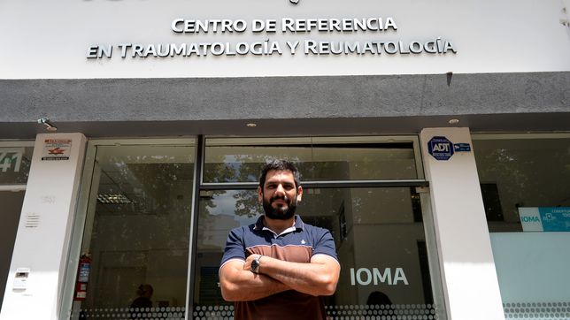 femeba le exigio homero giles que explique como compro su casa y el les envio un duro mensaje
