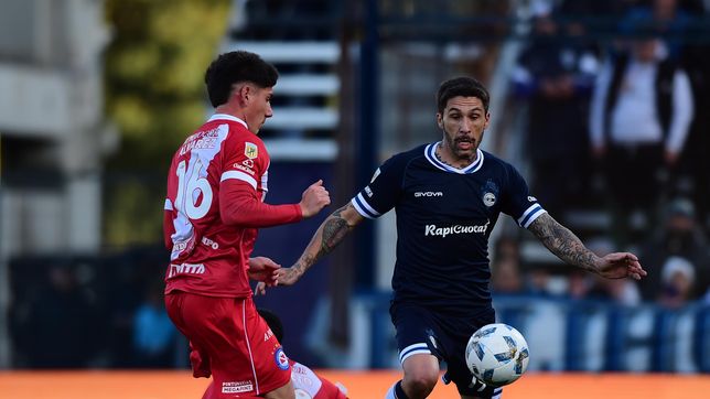 lucas castro se pierde el ultimo partido del ano y se viene la negociacion por su futuro