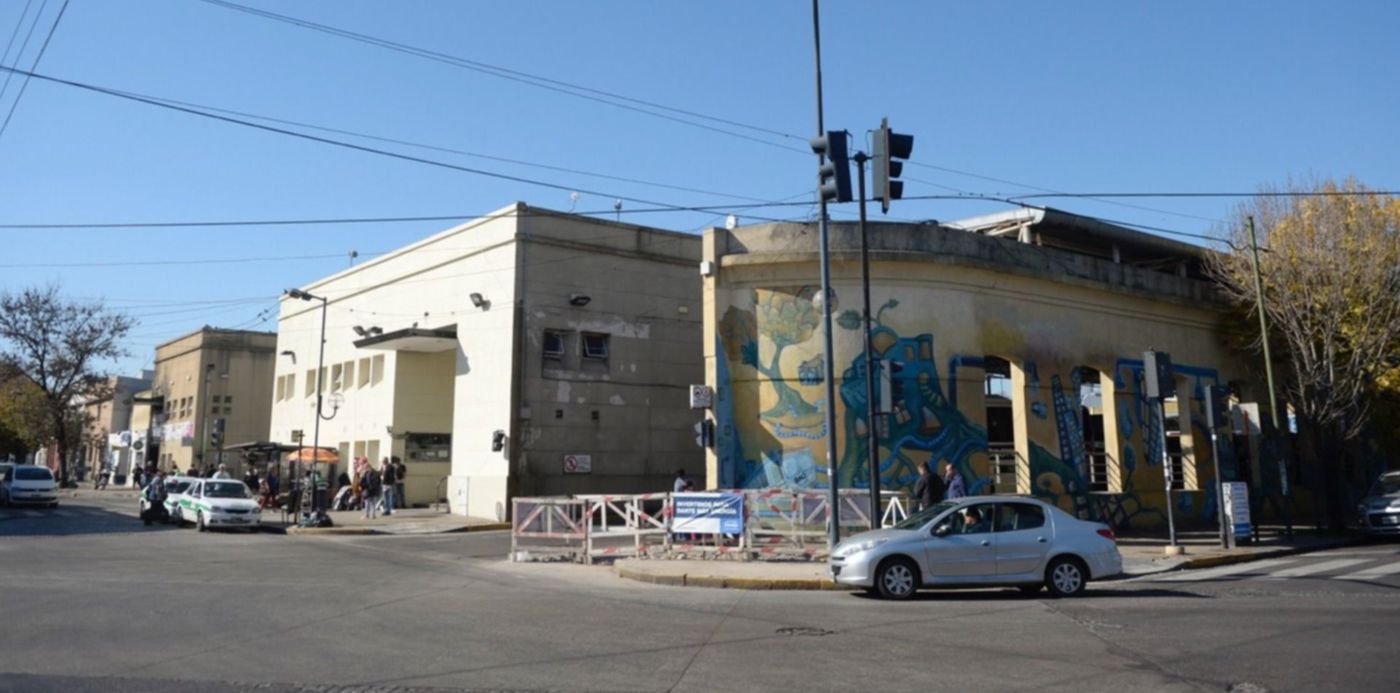 1527186605395.jpg?x=10&width=1486&height=743&oh=998&y=255&rotate=0&scaleX=1&scaleY=1&ow=1500&&cw=1920&ch=950