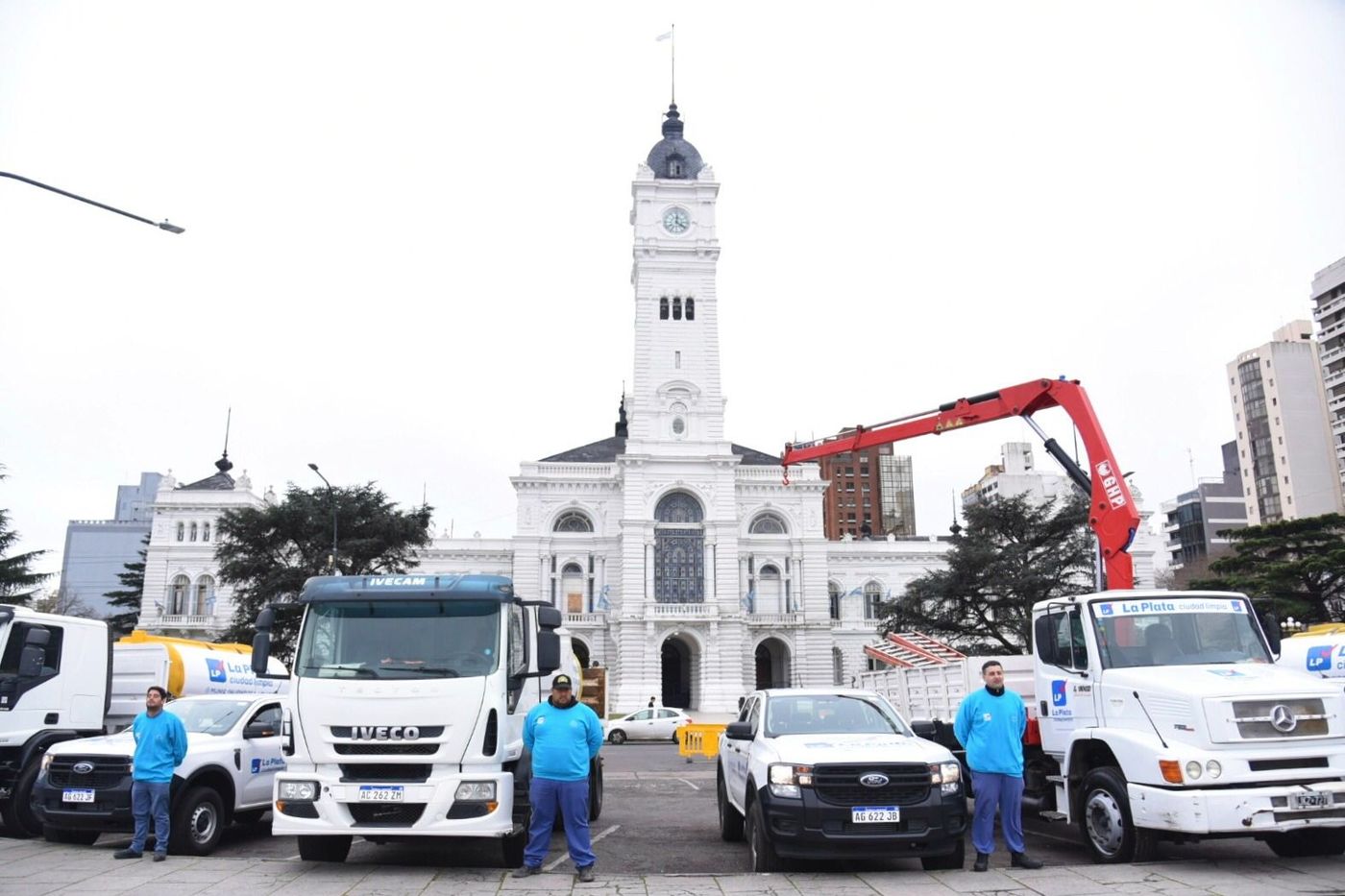 La Municipalidad de La Plata lanzó un nuevo programa para limpiar fachadas  de edificios emblemáticos