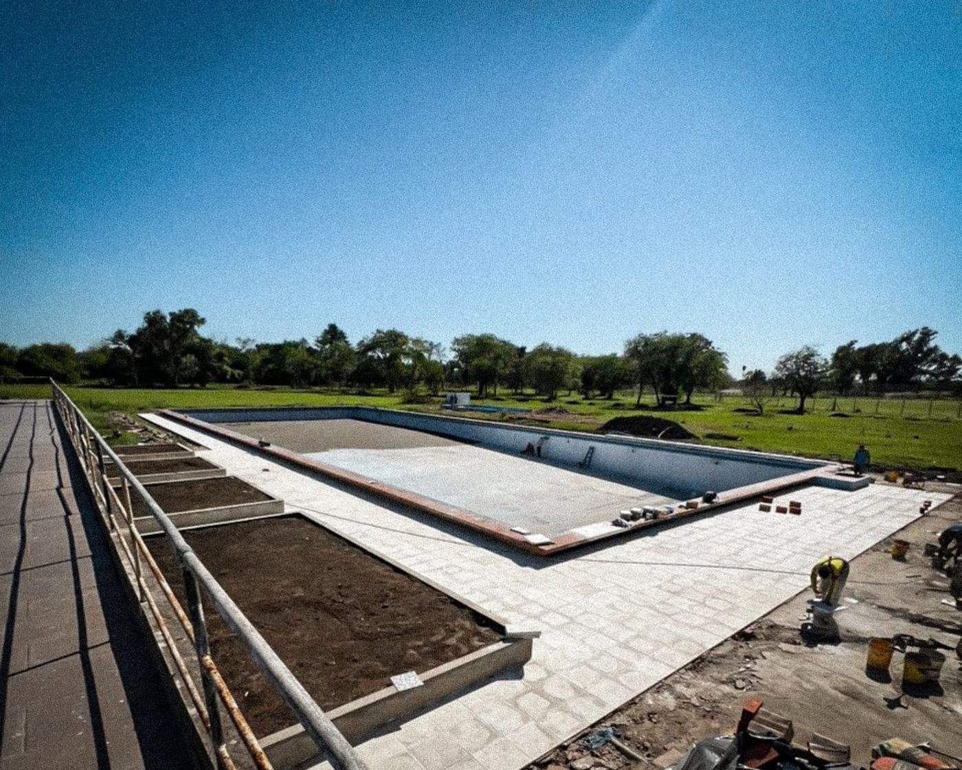 Gimnasia Pileta Estancia Chica.jpg
