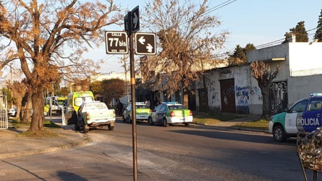 un hombre ataco a puntazos a una mujer y su hijo tras una discusion por un lavarropas