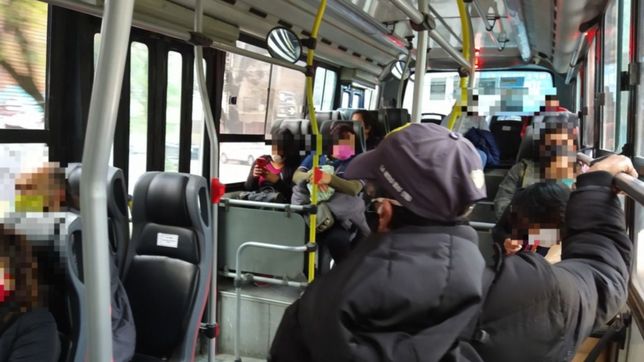 micro lleno y una insolita respuesta del chofer a un pasajero: ?hace lo que quieras?