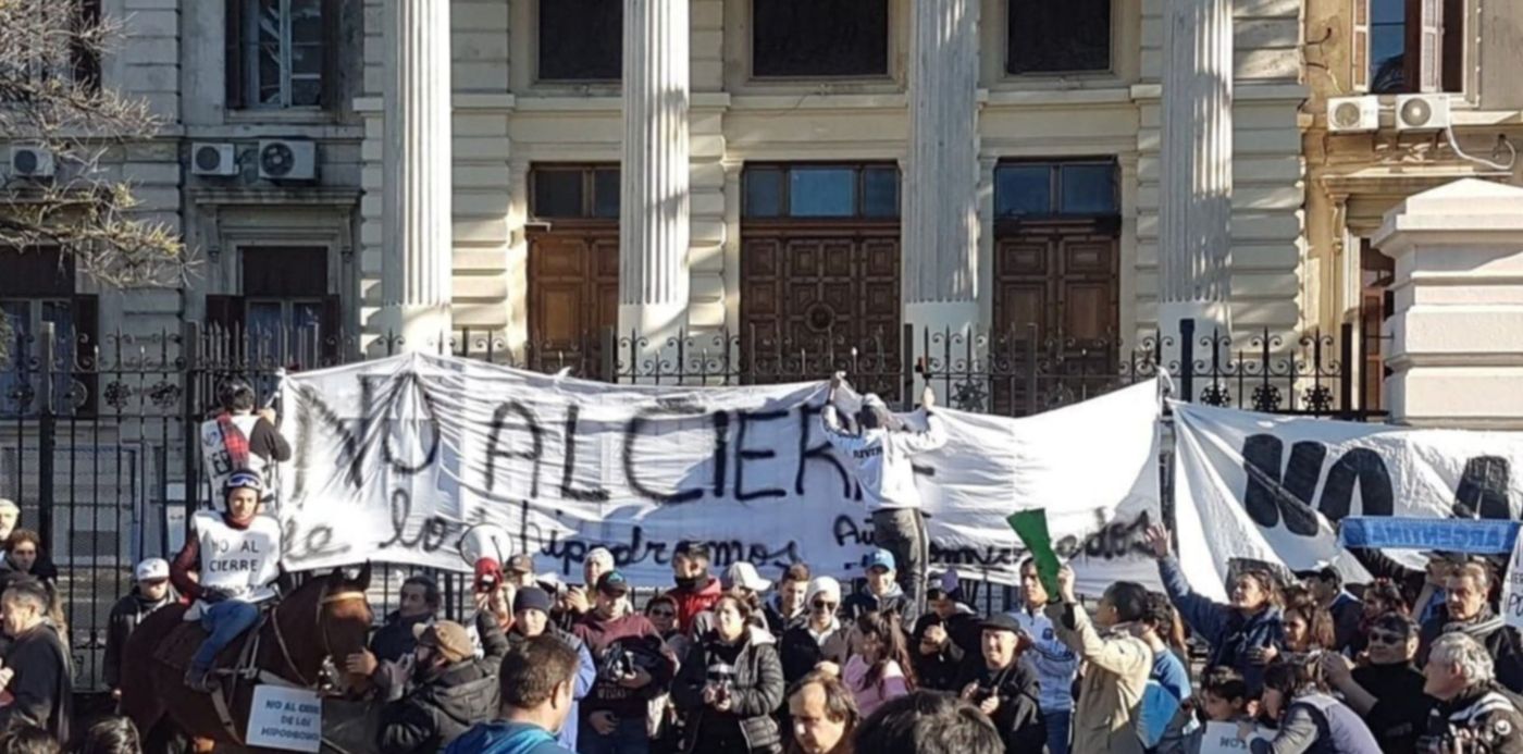 1531229574978.jpeg?x=10&height=634&rotate=0&scaleY=1&y=86&width=1269&scaleX=1&ow=1280&oh=720&&cw=1920&ch=950