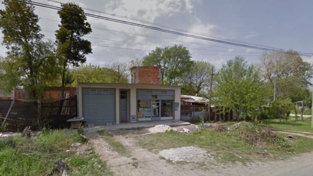 un nene de 14 anos entro a robar a una casa, ataco al dueno pero termino en la comisaria