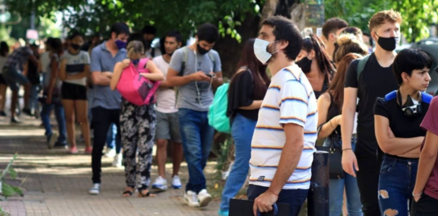 Búsqueda de empleo en Baxar Mercado