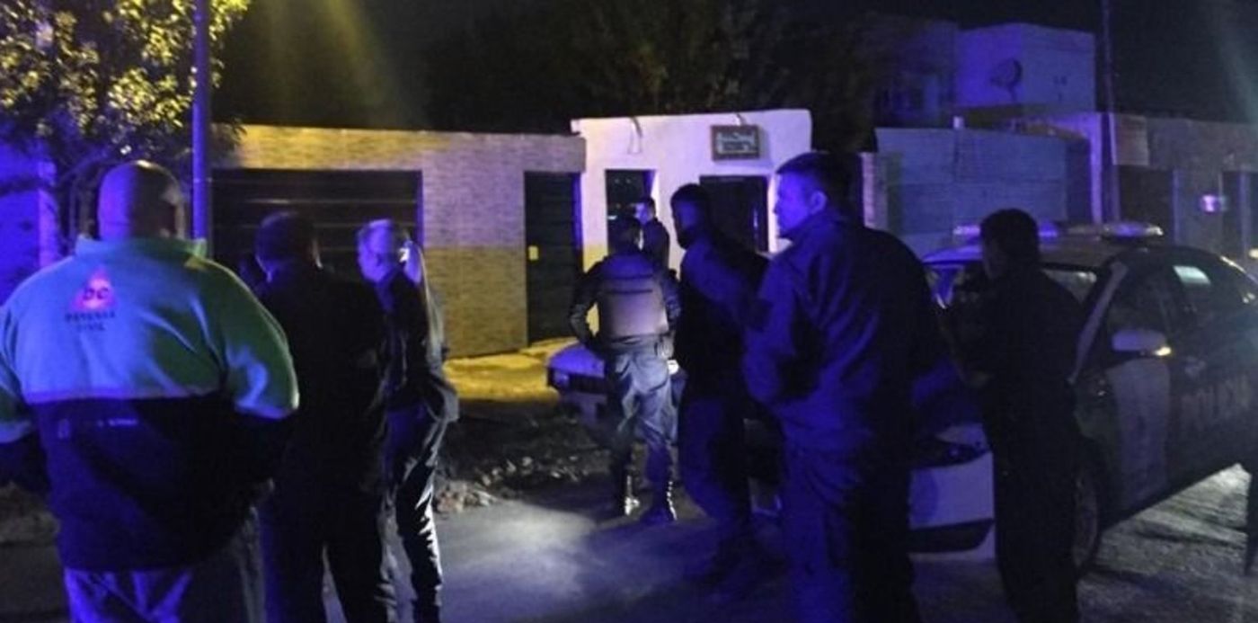 1586363231109.jpg?x=4&width=794&scaleX=1&oh=579&ow=800&y=176&height=397&rotate=0&scaleY=1&&cw=1920&ch=950