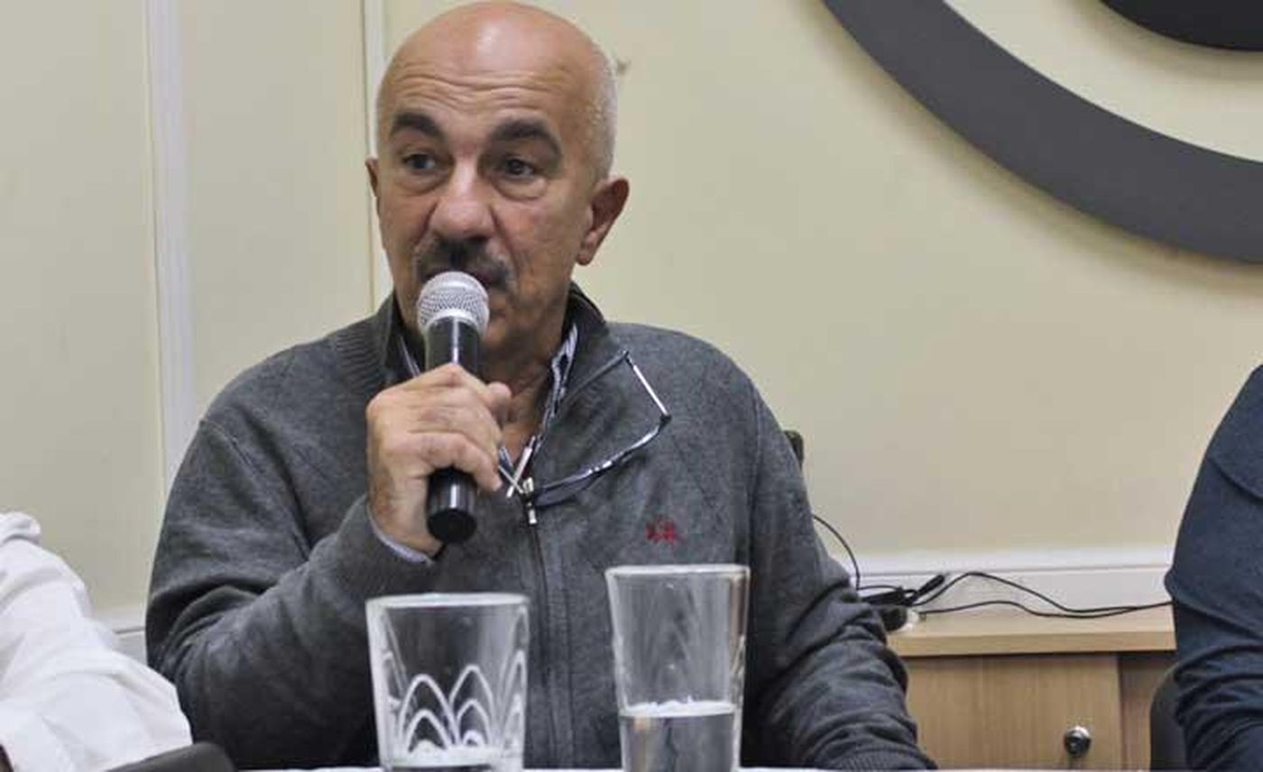 José Sancha, en una conferencia actual sobre gestión cooperativa. 