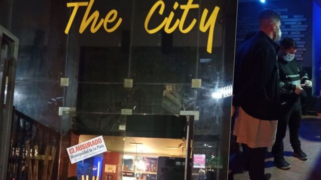 clausuraron un conocido resto bar del centro platense por falta de higiene en la cocina