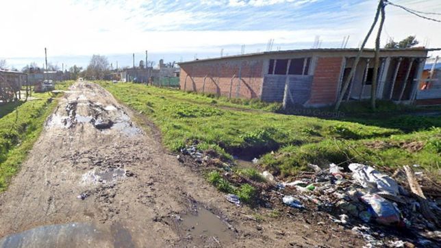 una patota ataco a un joven y lo molio a pinas por un par de zapatillas