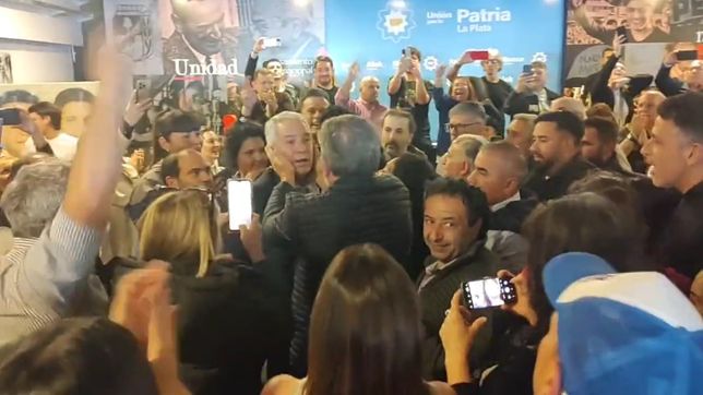 alak asegura que gano las elecciones en la plata y festejo en el bunker de union por la patria