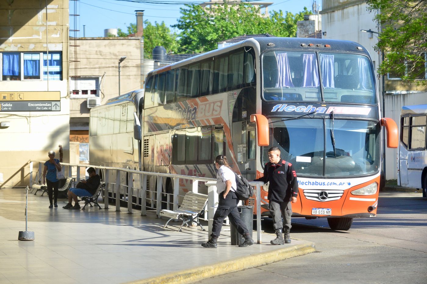 Paro del transporte estación de trenes Terminal de micros (7).jpg