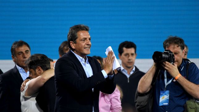 massa pedira licencia como ministro de economia