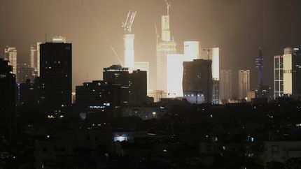 Escala la tensión e Israel amenaza con incinerar Teherán tras la ola de ataques iraníes