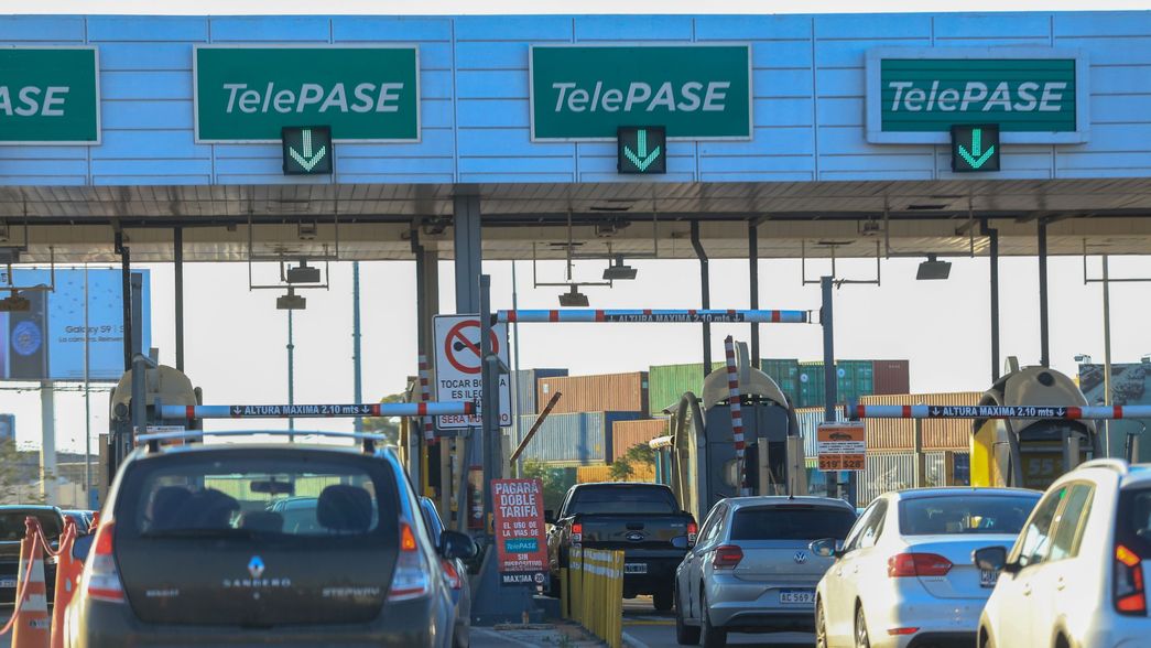 Todas las marcas y modelos de autos que tendrán peajes gratis o a mitad de precio durante un año