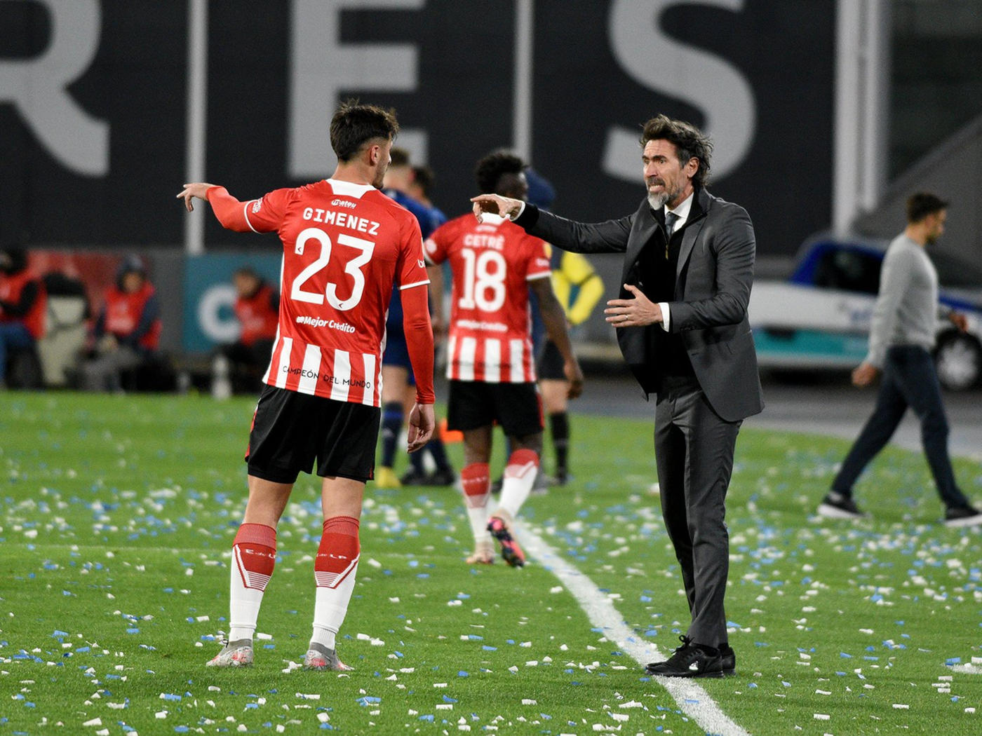 Estudiantes Talleres Domínguez.png