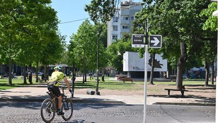 Remodelarán Plaza España con juegos, sectores deportivos y hasta un nuevo monumento