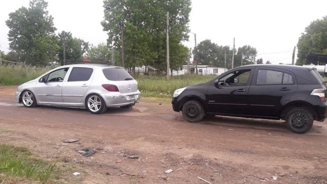 un mecanico platense se quiso robar un auto con una soga pero termino preso
