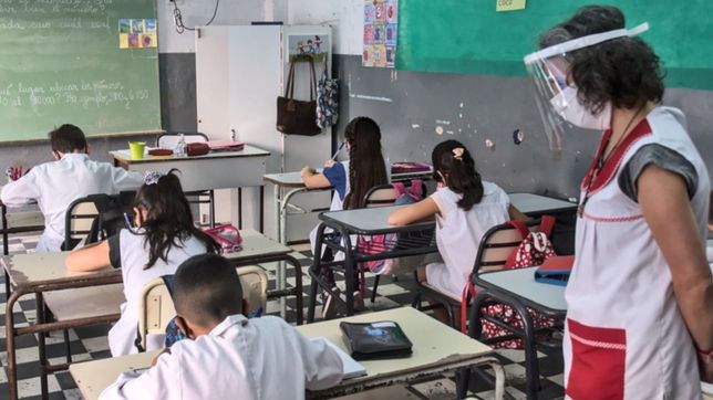 el gobierno nego que se suspendan las pruebas aprender