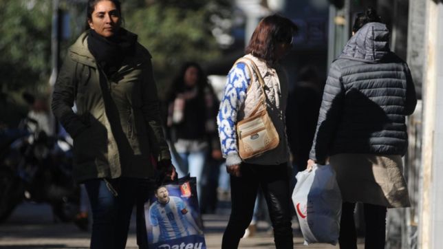 en medio de la crisis, el gobierno quita intereses al ahora 12 para reactivar el consumo