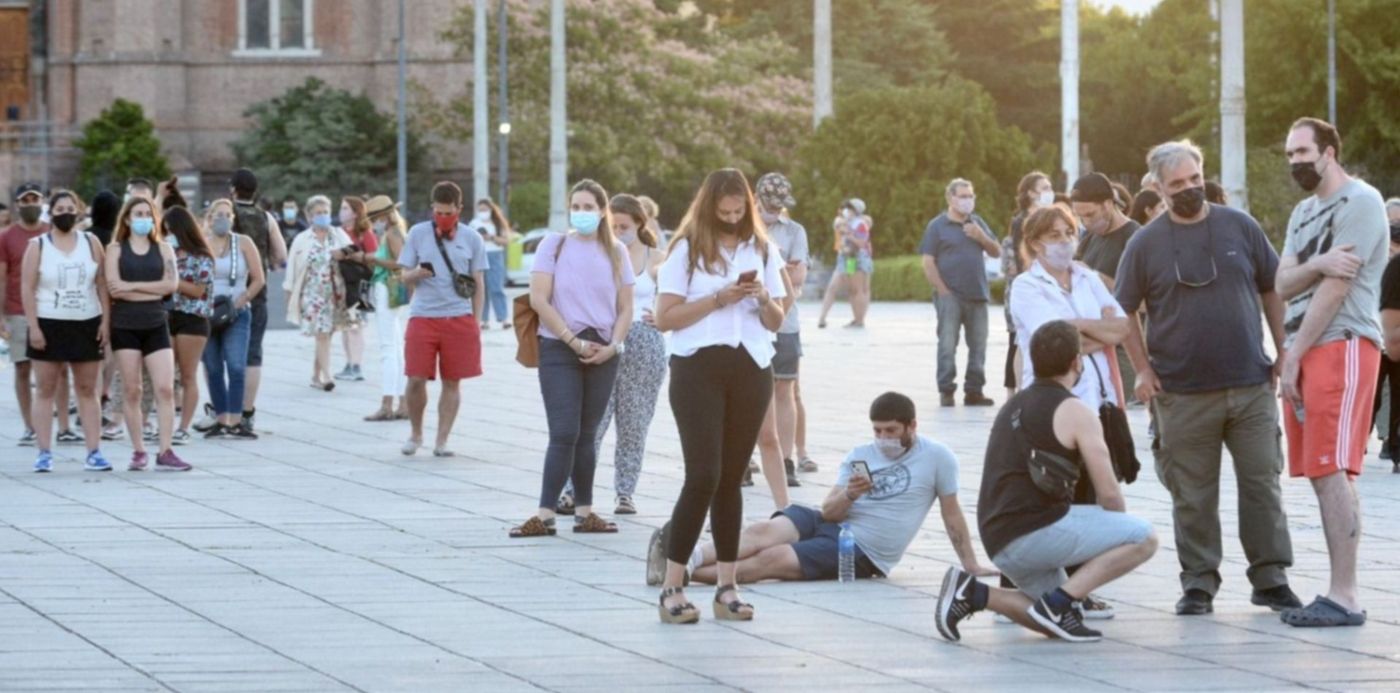 Postas de hisopados en Plaza Moreno