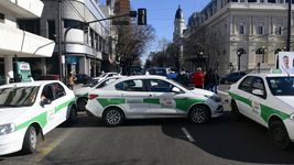 la comuna acordo con los taxistas endurecer los controles contra uber, didi y cabify