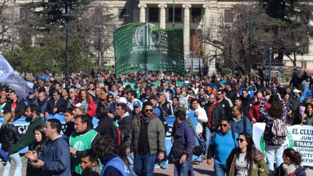 arranco el paro de 48 horas de ate para exigir la reapertura de la paritaria estatal