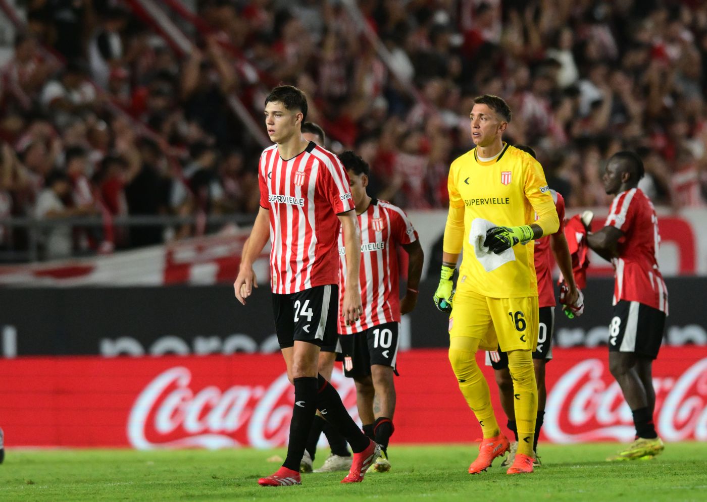 Estudiantes Vélez derrota Palacios Muslera