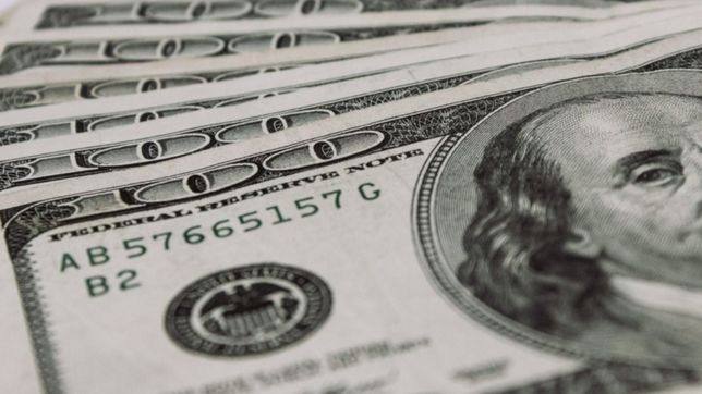 cuanto costara el dolar a fin de ano y cuanto en 2021