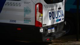 detuvieron a un hombre en silla de ruedas que destrozo el auto de otro discapacitado detuvieron a un hombre en silla de ruedas que destrozo el auto de otro discapacitado