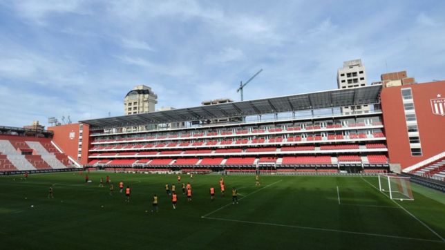 la llamativa ausencia y la baja de ultimo minuto que encendieron alarmas en el amistoso de estudiantes