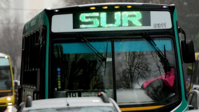 provincia confirmo el aumento del transporte publico de pasajeros en el gran la plata