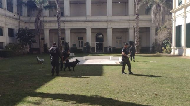 evacuaron la facultad de agronomia de la unlp por una amenaza de bomba