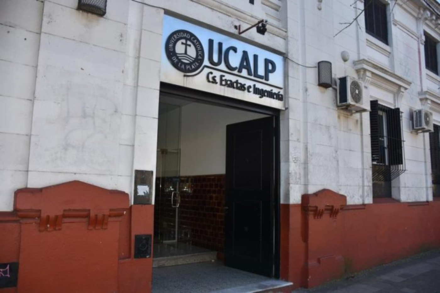 facultad de Exactas de la UCALP.png