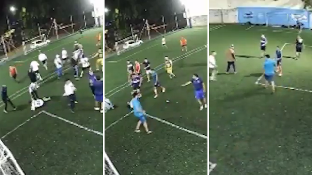barras vs. policias: batalla campal en un partido de futbol