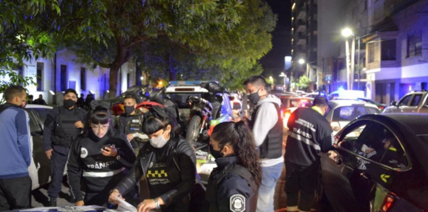 1604843570414.jpeg?x=11&y=142&width=1263&height=631&rotate=0&scaleX=1&scaleY=1&ow=1280&oh=853&&cw=1920&ch=950